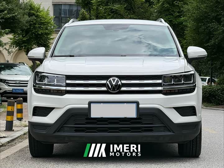 Volkswagen 280TSI 2WD Edition - автомобиль из Китая