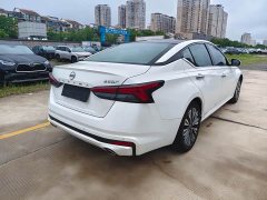 2.0L XL-TLS Edition - фото 10