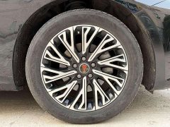 Hongqi H5 2.0T Edition - фото 11