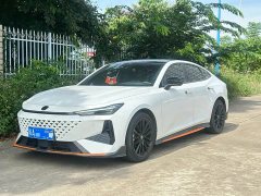 Changan UNI-V 1.5T Premium Version - фото 1