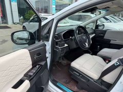2.0L e:HEV Luxury Edition - фото 5
