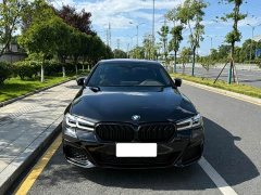 BMW 5 Series 2022 facelift 530Li leading M sports package - фото 2