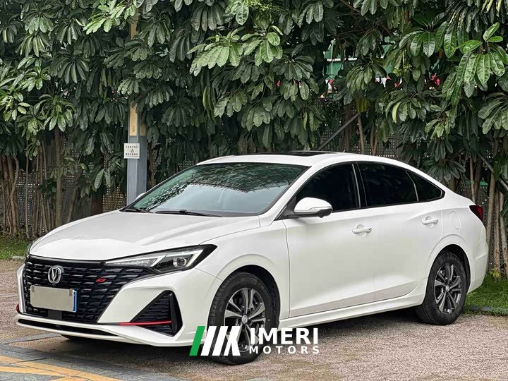 Changan Edition PLUS NE 1.4T GDI DCTPremium Edition - автомобиль из Китая