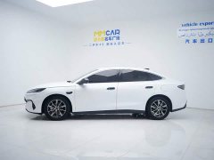 BYD 06 DM-i Smart Drive Edition 80KMPremium Version - фото 10