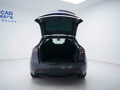 Tesla Model Y Edition - фото 7