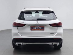 Mercedes-Benz GLA 200 - фото 4