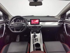 Geely 240T DCT - фото 5