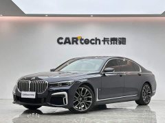 BMW 7 740Li Version M - фото 1