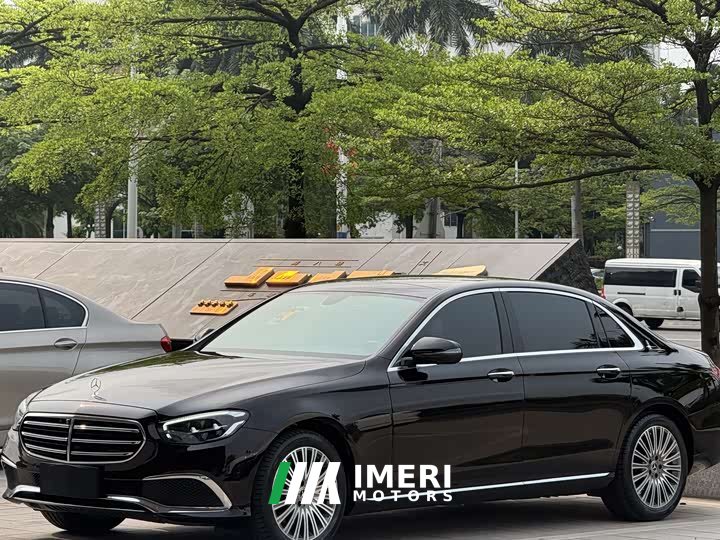 Mercedes-Benz E 300 L Luxury Version - автомобиль из Китая