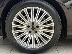 Mercedes-Benz E 300 L Luxury Version - фото 10