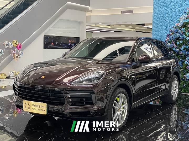 Porsche Cayenne E-Hybrid 2.0T - автомобиль из Китая