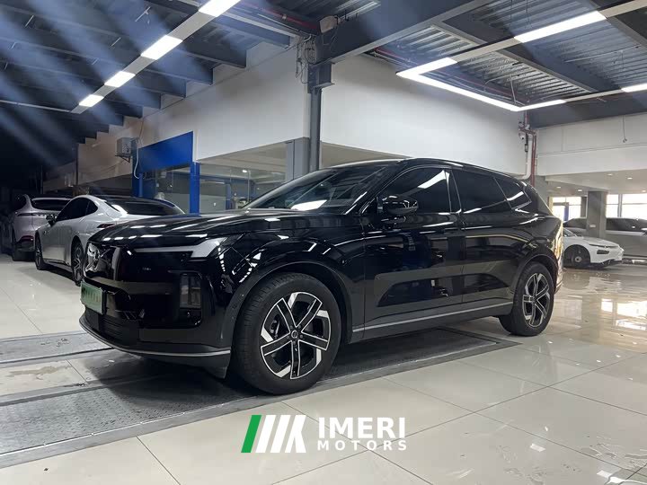 Volvo XC70PHEV AWDUltra Long RangeCore