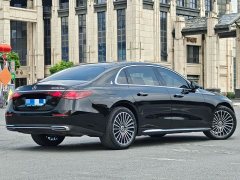 Mercedes-Benz E 300 L Fashion Version - фото 5
