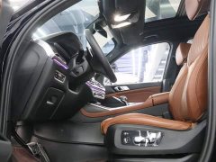 BMW X7 xDrive40i Deluxe VersionM - фото 16