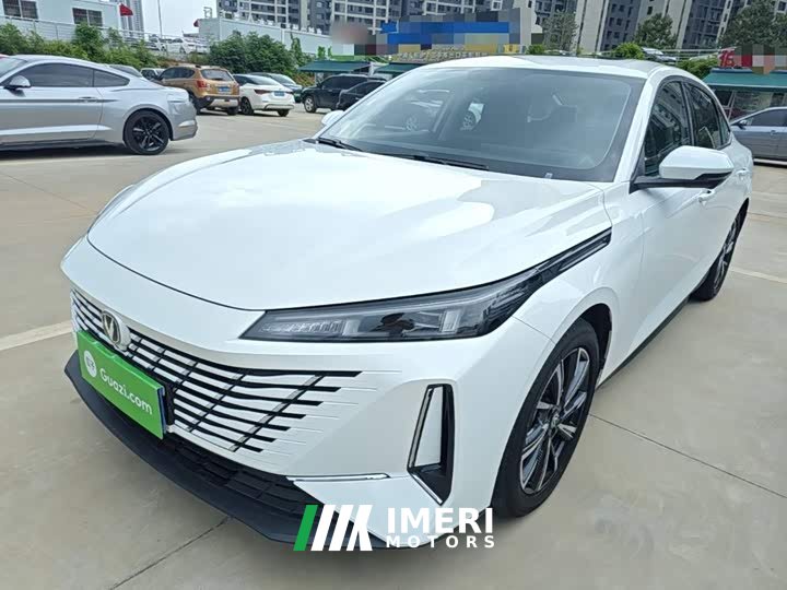 Changan 1.5T 500BarPremium Version - автомобиль из Китая