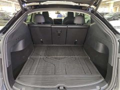 Tesla Model Y Standard Range Edition - фото 11