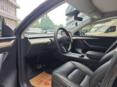 Tesla Model Y Standard Range Edition - фото 14