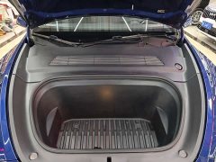 Tesla Model Y Long Range Edition 3D7 - фото 18