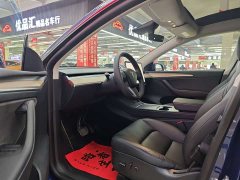 Tesla Model Y Long Range Edition 3D7 - фото 7