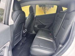 Tesla Model Y Long Range Edition - фото 9