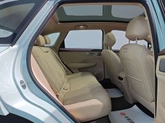 Hongqi H5 EV Pro - фото 8