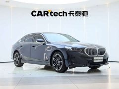 BMW 5 530Li Version M - фото 3