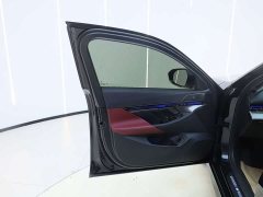 BMW 5 530Li Version M - фото 9