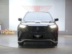 Toyota 2.5L HEVAWDPremium Edition - фото 5