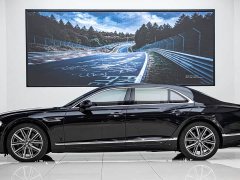 M8 4.0T V8 Edition - фото 3