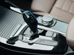 BMW iX3 Version - фото 14