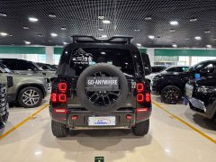 Land Rover 90 2.0T P300 S - фото 10