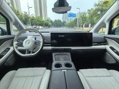 Voyah PHEV AWDFlagship Edition - фото 13