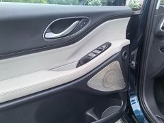 Voyah PHEV AWDFlagship Edition - фото 20