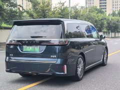 Voyah PHEV AWDFlagship Edition - фото 7