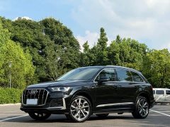 Audi Q7 55 TFSI quattro S line Version - фото 1