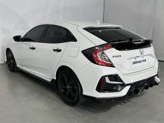 Honda Civic 2021 HATCHBACK 220TURBO CVT cool control - фото 18