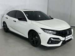Honda Civic 2021 HATCHBACK 220TURBO CVT cool control - фото 3