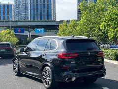 BMW X5 2022 xDrive 30Li Exclusive M Sports Package - фото 11