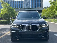 BMW X5 2022 xDrive 30Li Exclusive M Sports Package - фото 2