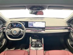 BMW 5 Series 2024 530Li Leading Luxury Package - фото 7