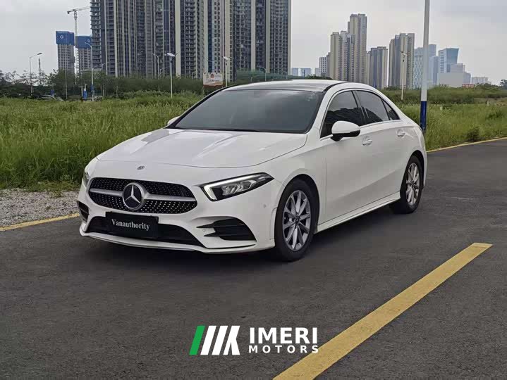Mercedes-Benz A 200 L Fashion Version - автомобиль из Китая