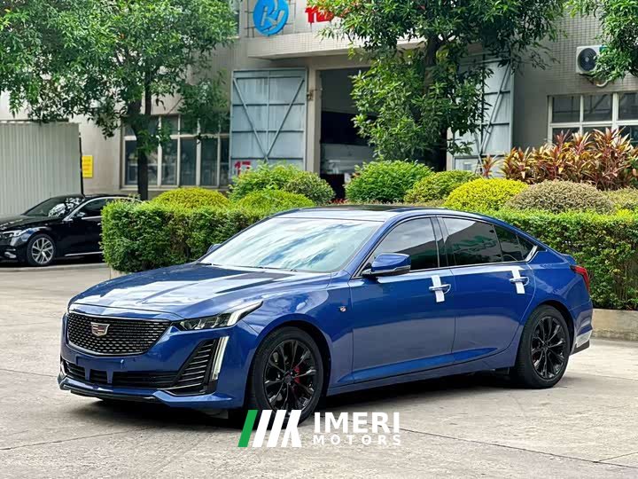 Cadillac CT5 28T Luxury Version