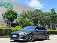 Audi A4L 45 TFSI quattro Version - фото 1
