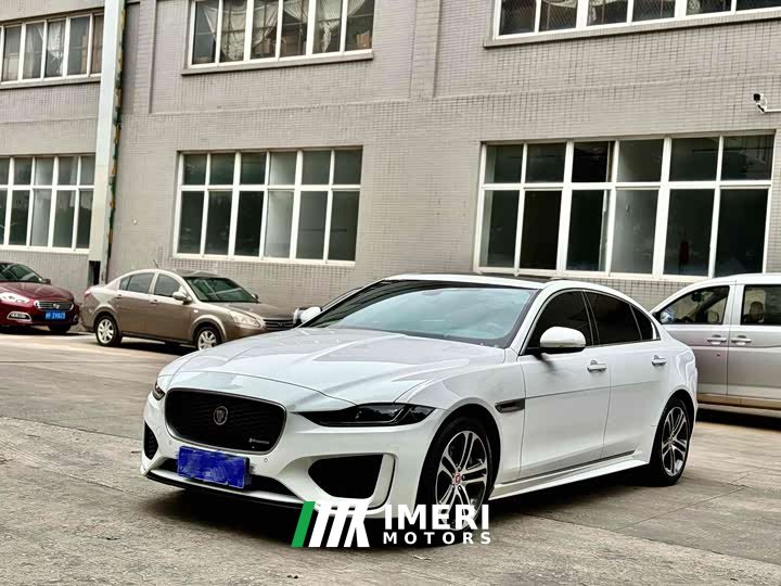 BMW XEL 2.0T 250PS R-DYNAMIC S Edition - автомобиль из Китая