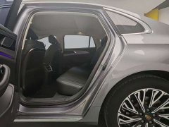 Hongqi H5 2.0T Edition - фото 12