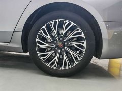 Hongqi H5 2.0T Edition - фото 9