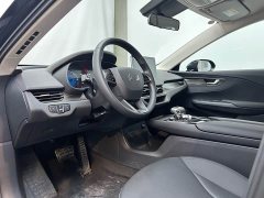 Hongqi E-QM5 Edition - фото 10