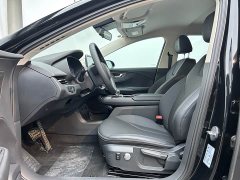 Hongqi E-QM5 Edition - фото 7