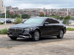 Mercedes-Benz E 300 L Luxury Version - фото 3