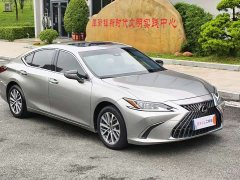 Lexus ES 200 Excellence Edition - фото 11